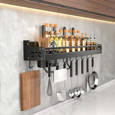 Etagere murale cuisine 60 cm remplie bouteilles couteaux ustensiles