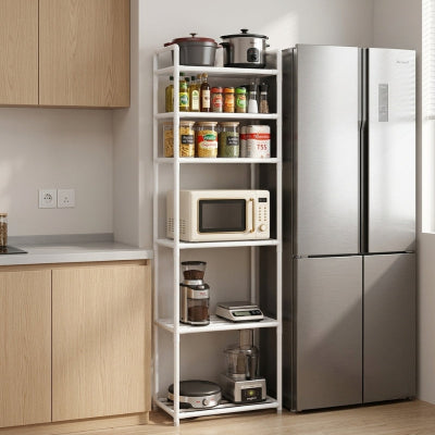 Etagere pour micro onde à côté frigo