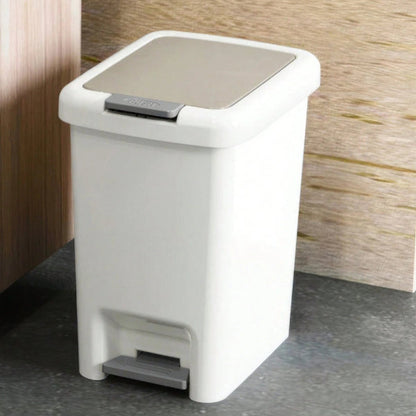 Poubelle de cuisine accolee coin armoire