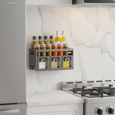 Rangement epices à 3 casiers suspendu entre frigo et cuisinière